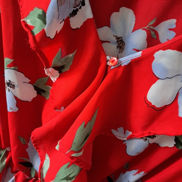 Sienna Sky Red Floral Blouse - Picture 5 of 6